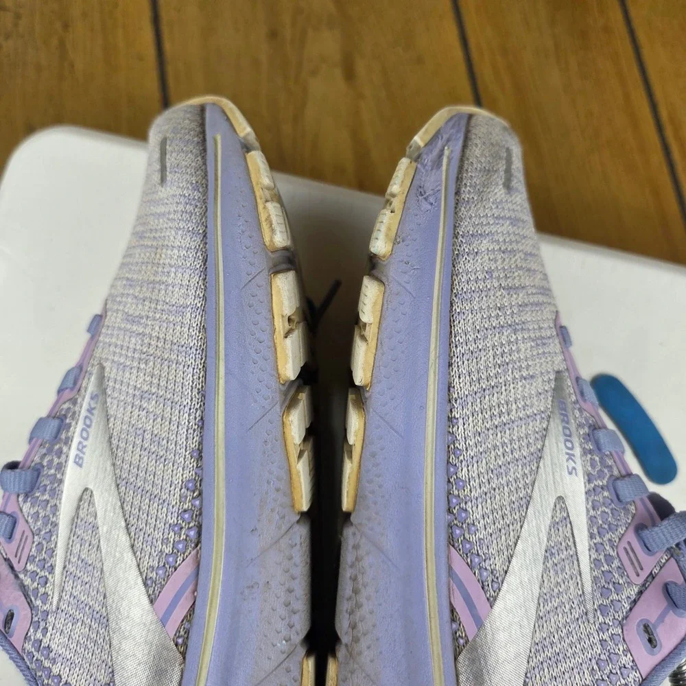 Brooks Ghost 14 Womens Running Shoes Purple Lavender 1203561B566 Size 6.5 B